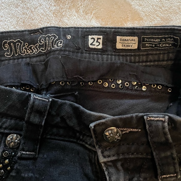 Miss Me Skinny Jeans Signature Black - Picture 4 of 7